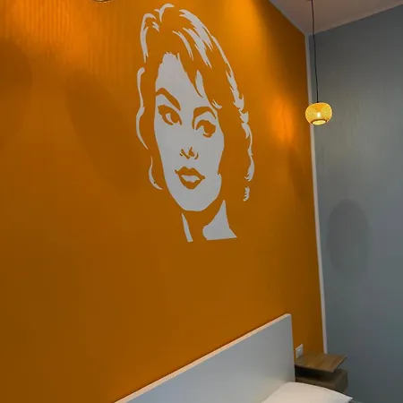 Terno Su Sanità Couette-café Naples